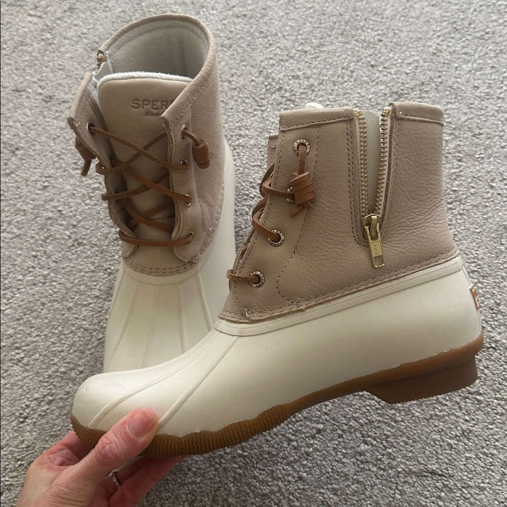 Sperry Women's Cream Duck Boots
